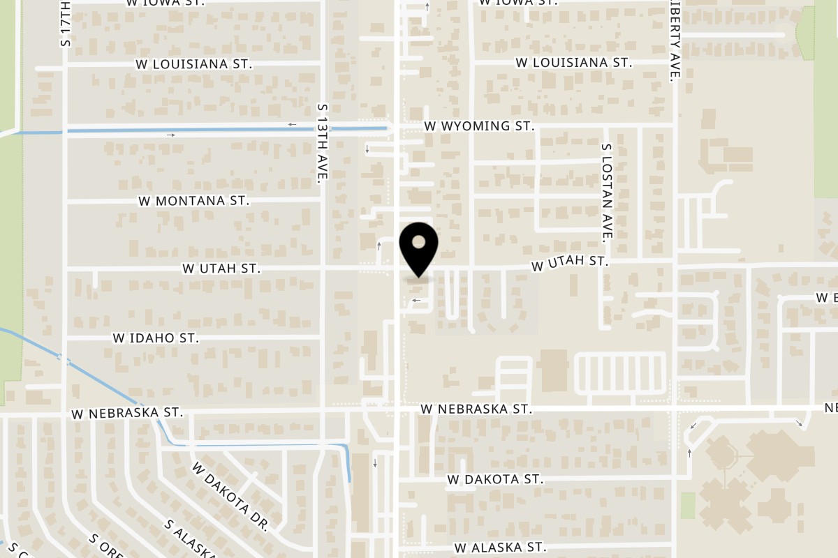 Map showing the location of El Güero Canelo Restaurant S 12th Ave on 5201 S 12th Ave in Tucson